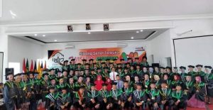 117 Mahasiswa Fakultas Syari’ah IAIN Kerinci Diwisuda, Arzam : Selalu Kembangkan Soft Skill pada Diri Sendiri