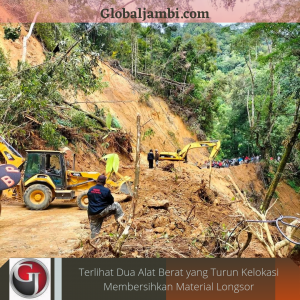 Breaking News !!! Km 25 Arah Puncak – Tapan Longsor Setinggi 10 meter, Mobil Besar Belum Bisa Lewat