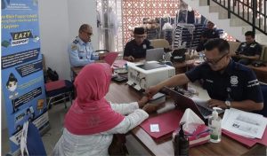 Jemput Bola, Kantor Imigrasi Kerinci Gelar Giat Eazy Passport untuk Calon Haji