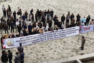 Tuntut Kenaikan Tunjangan, Ratusan Anggota BPD Gelar Aksi Damai