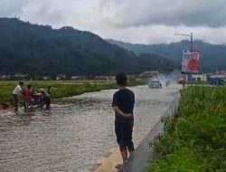 Banjir, Jalan Debai dan Tanah Kampung Via Sungai Penuh Nyaris Lumpuh Total
