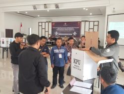 KPU Kerinci Gelar Simulasi Pemungutan dan Penghitungan Suara Serta Penggunaan Sirekap pada Pemilu 2024
