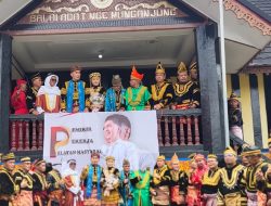 Ukir Sejarah, Lembaga Adat Tigo Luhah Semurup Deklerasikan Dr. dr. Deri Mulyadi Maju Bupati Kerinci di Pilkada 2024
