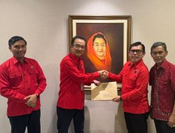 Ahmadi Zubir Calon Incumbent Raih Rekomendasi PDIP untuk Pilwako Sungaipenuh