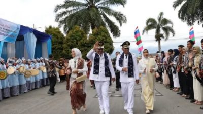 Pemkot dan Masyarakat Sambut Kedatangan Wako Alfin – Wawako Azhar Hamzah