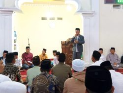 Safari di Masjid Baitul Ikhsan, Wabup Murison Paparkan Akan Bangun SD di Kebun Lima Gunung Raya