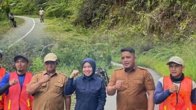 Surmila Pimpinan DPRD Kerinci Tinjau Pemeliharaan Ruas Jalan Hiang-Pungut Mudik