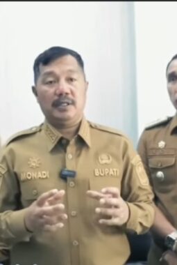 Belum Ada Gebrakan Baru Usai Dilantik, Bupati Kerinci Monadi Diminta Segera Ganti Kabinet