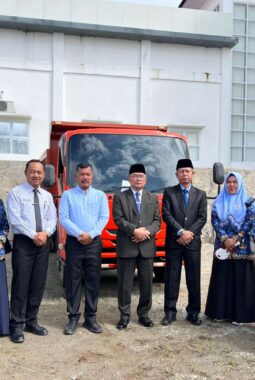 Berikan Bukti Tak Sekedar Janji, Monadi – Murison Wujudkan Program Unggulan 1 Kecamatan 1 Mobil Sampah