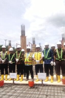 Wako Alfin Peletakan Batu Pertama Pembangunan Pasar Beringin Sungai Penuh