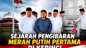 Wako Alfin Naik ke Menara Masjid Raya Sungai Penuh, Mengingat Sejarah Pengibaran Merah Putih Pertama di Kerinci